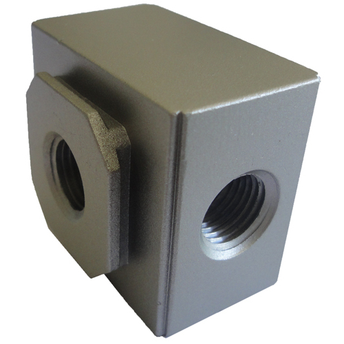 26-GA414-08 400 Series Distribution Block 1/2 Outlet